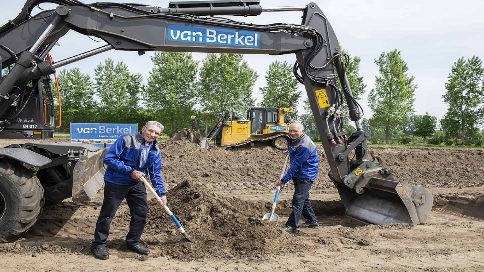 Start nieuwbouw Doornhoek Henk en Harrie van Berkel