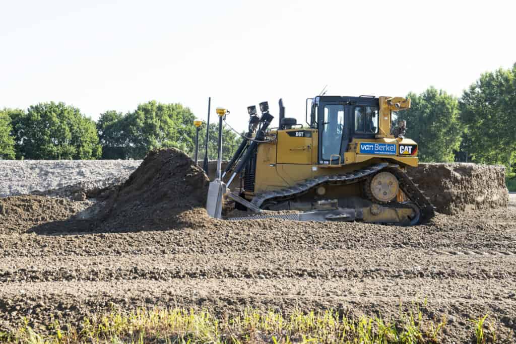 Cultuurtechnische grondverbetering bulldozer