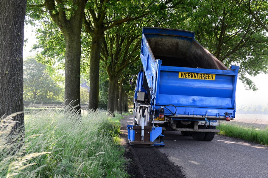 Aanbrengen bermgranulaat