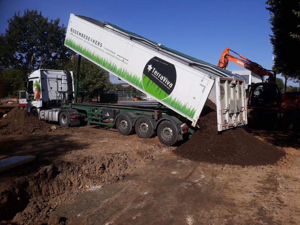 Groene parkeerplaatsen Sportpark Heugem Maastricht